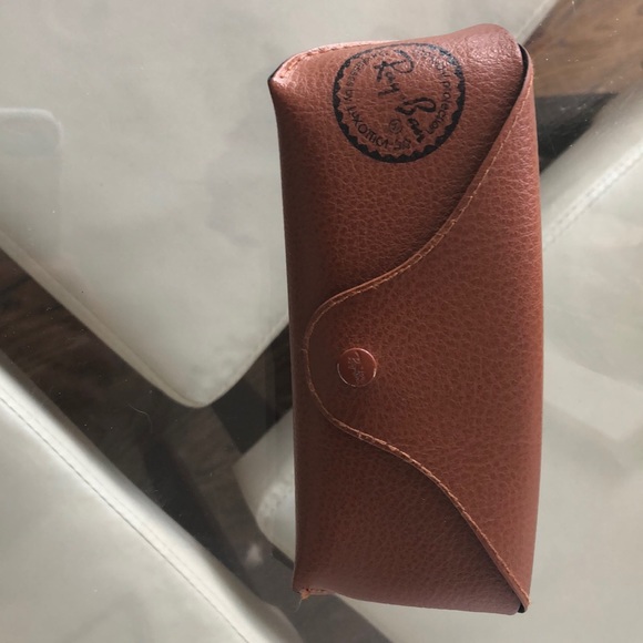 Ray Bans - Picture 5 of 5